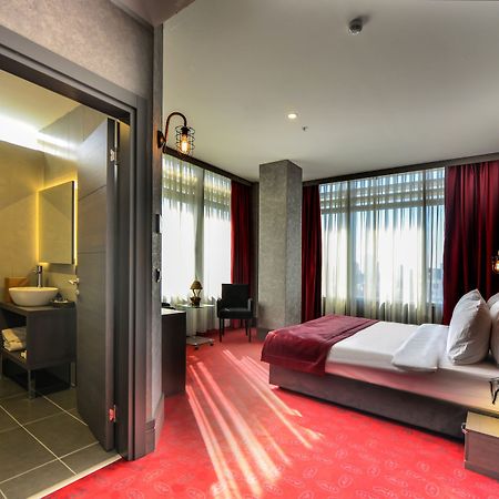A11 Hotel Atasehir Istanboel Buitenkant foto